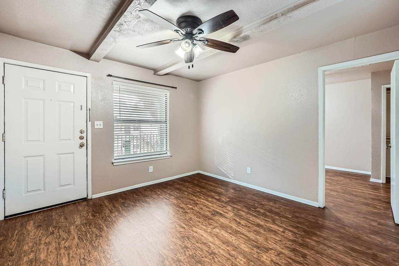1624 Aquarena Springs Dr - Photo 1