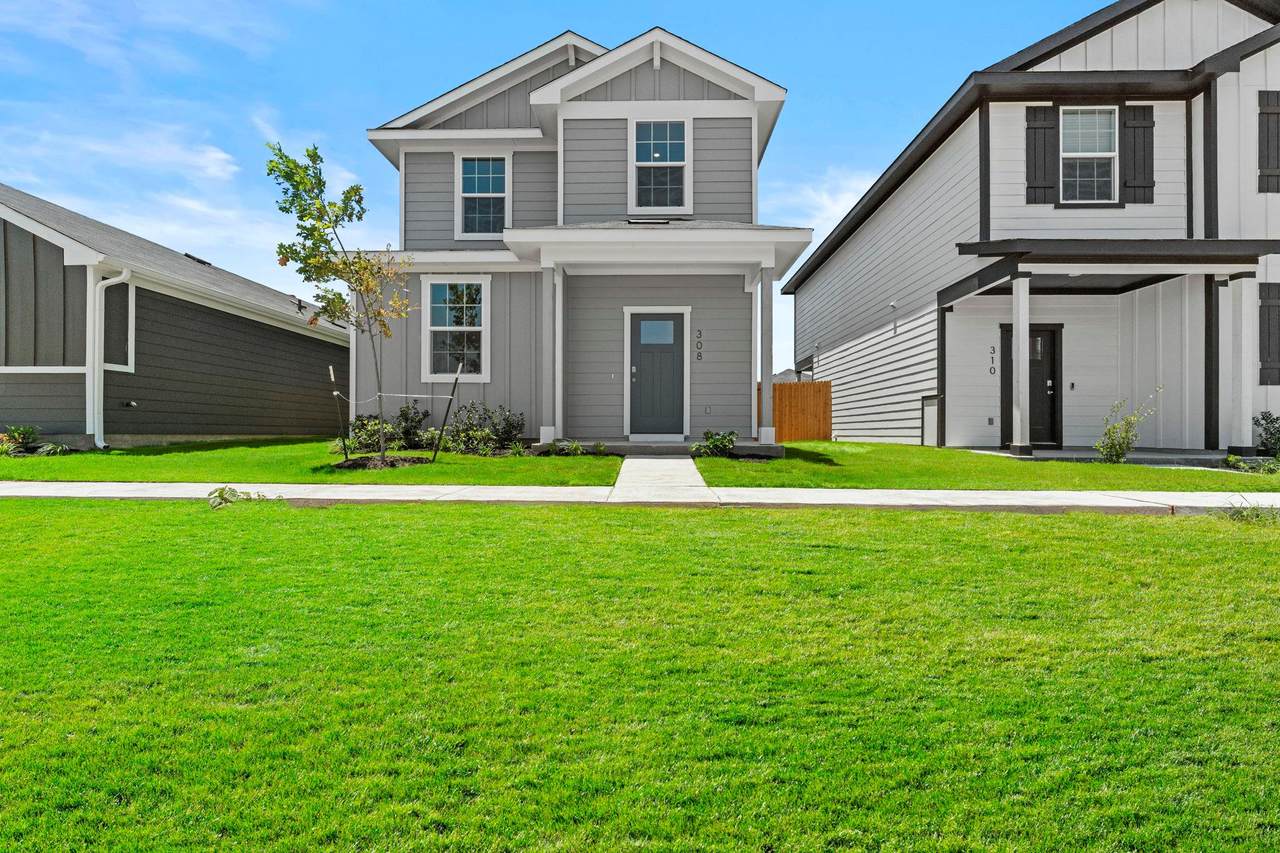 308 Nizao Ln - Photo 1