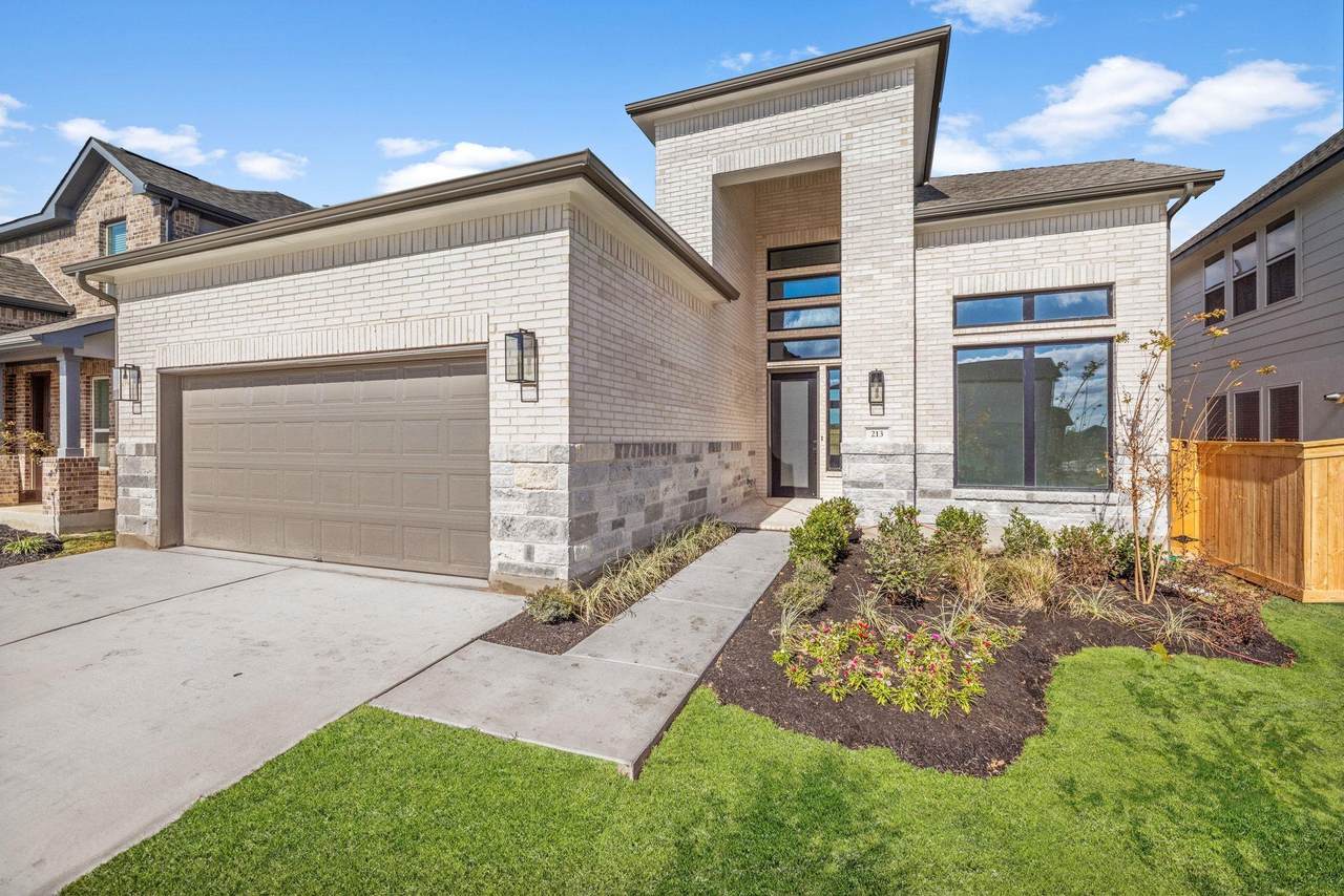 213 Horsemint Ln - Photo 1