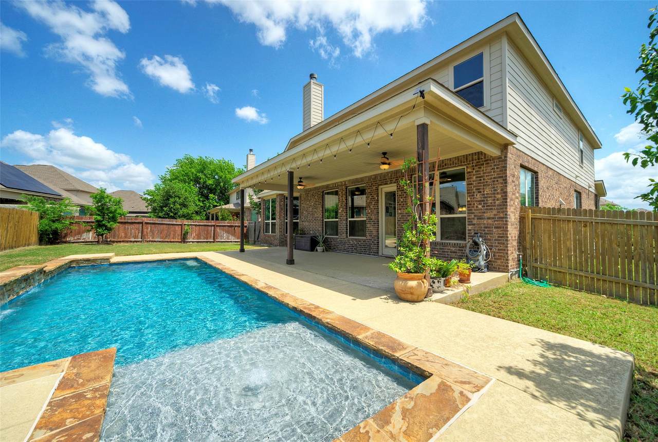 20512 Fairleaf St - Photo 1
