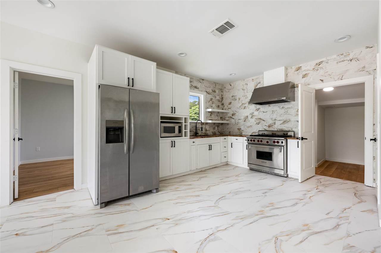100 Caskey St - Photo 1