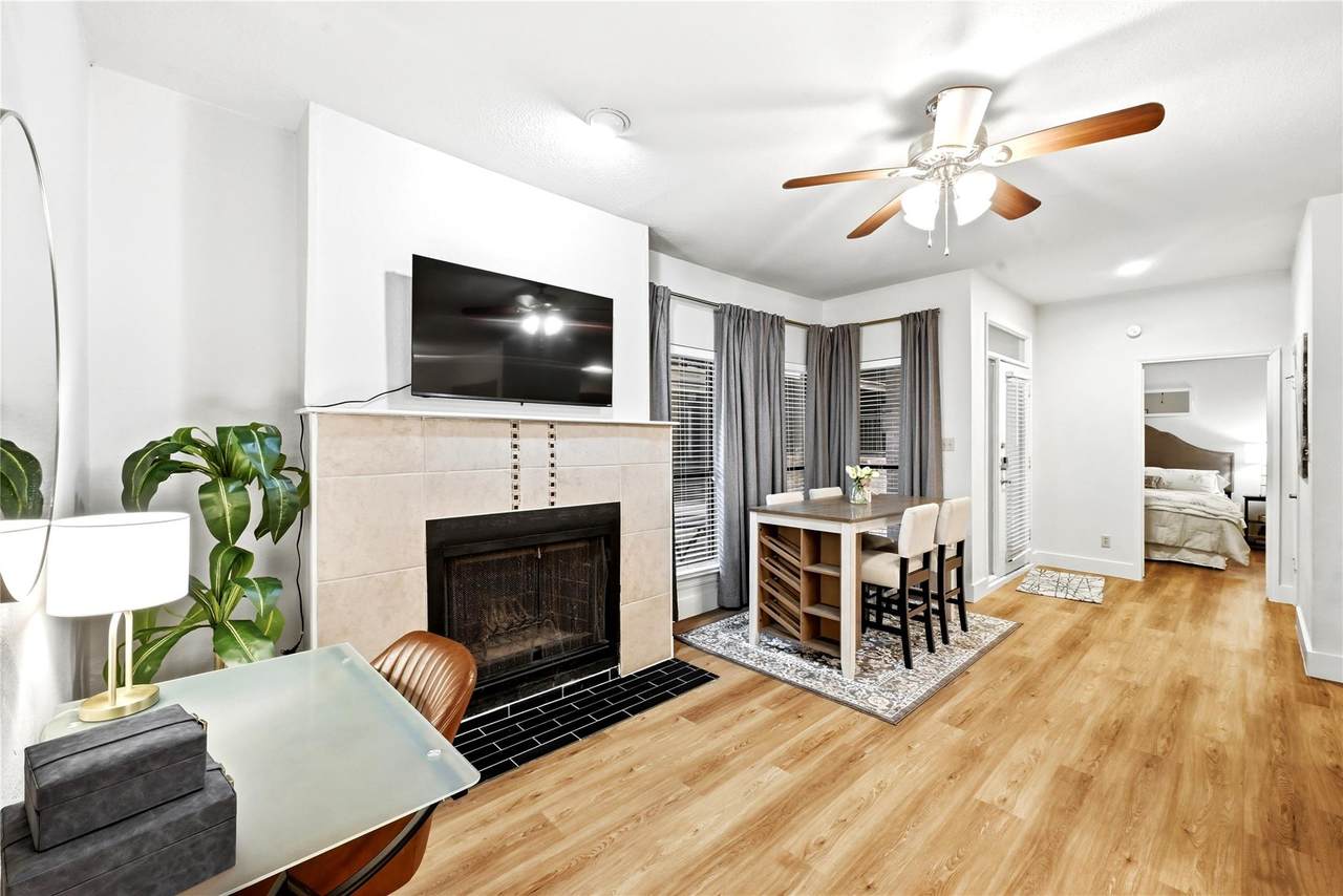 https://bt-photos.global.ssl.fastly.net/austin/1280_boomver_3_8263306-2.jpg
