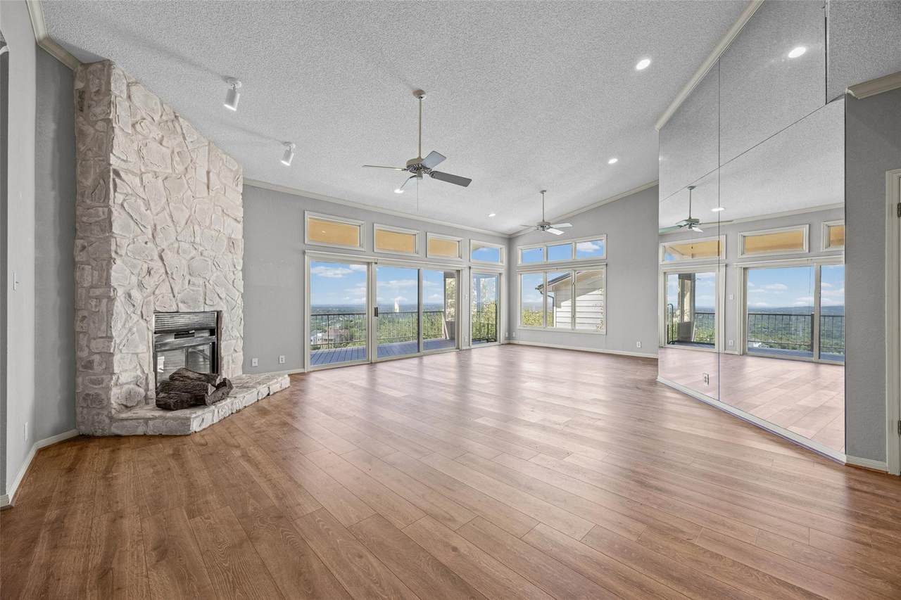 114 Paragon Ct - Photo 1