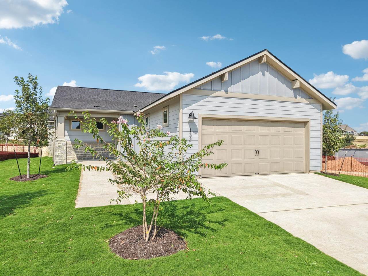 132 Antoinette Way - Photo 1