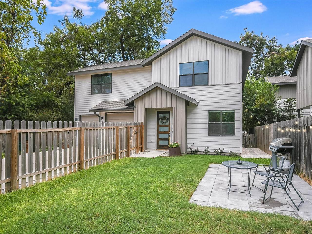 2414 Martin Luther King Junior Boulevard Blvd - Photo 1