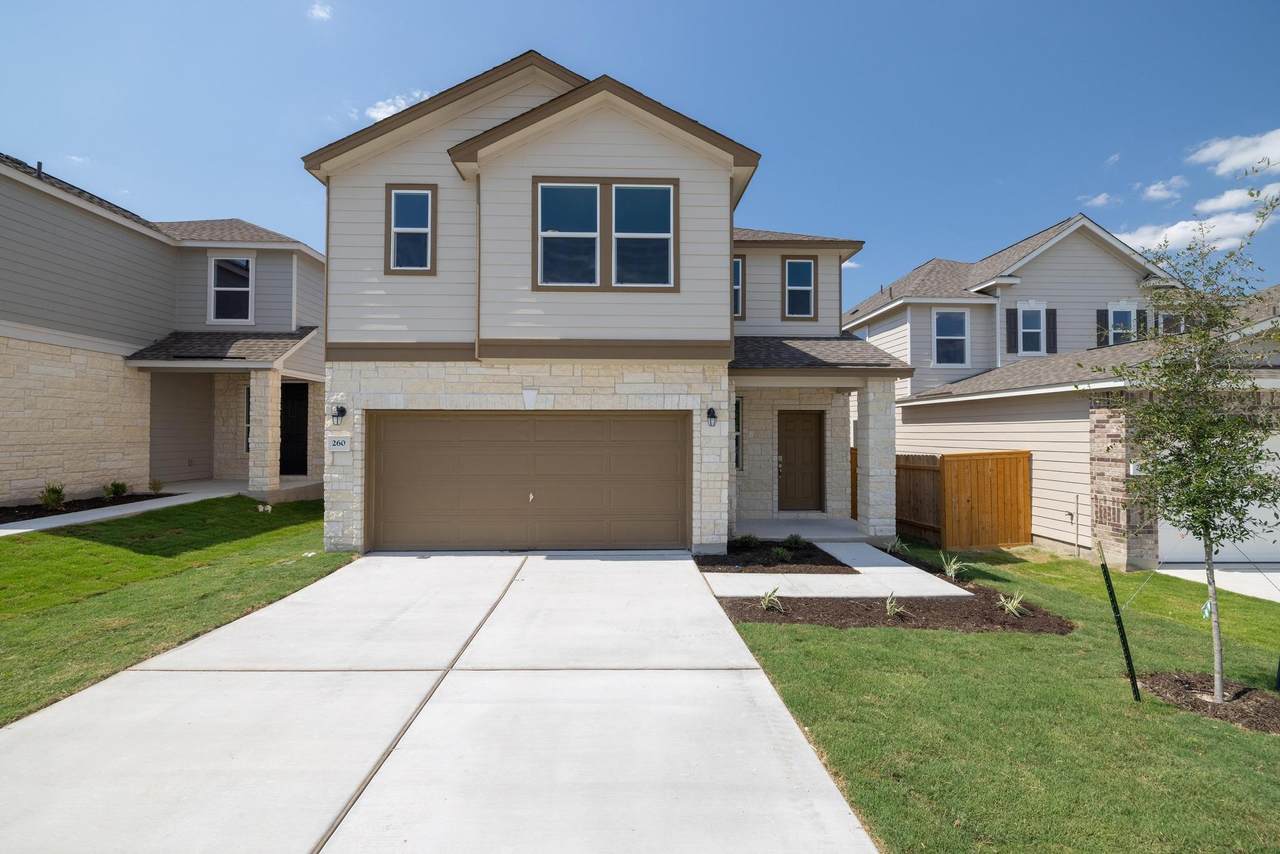 260 Feathers St - Photo 1