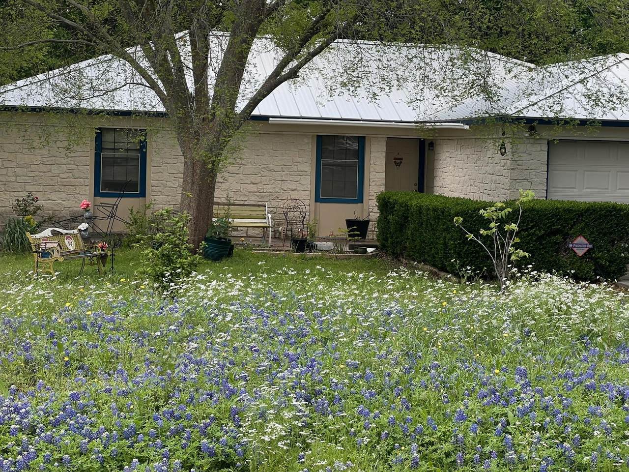 217 Green Pasture Dr - Photo 1