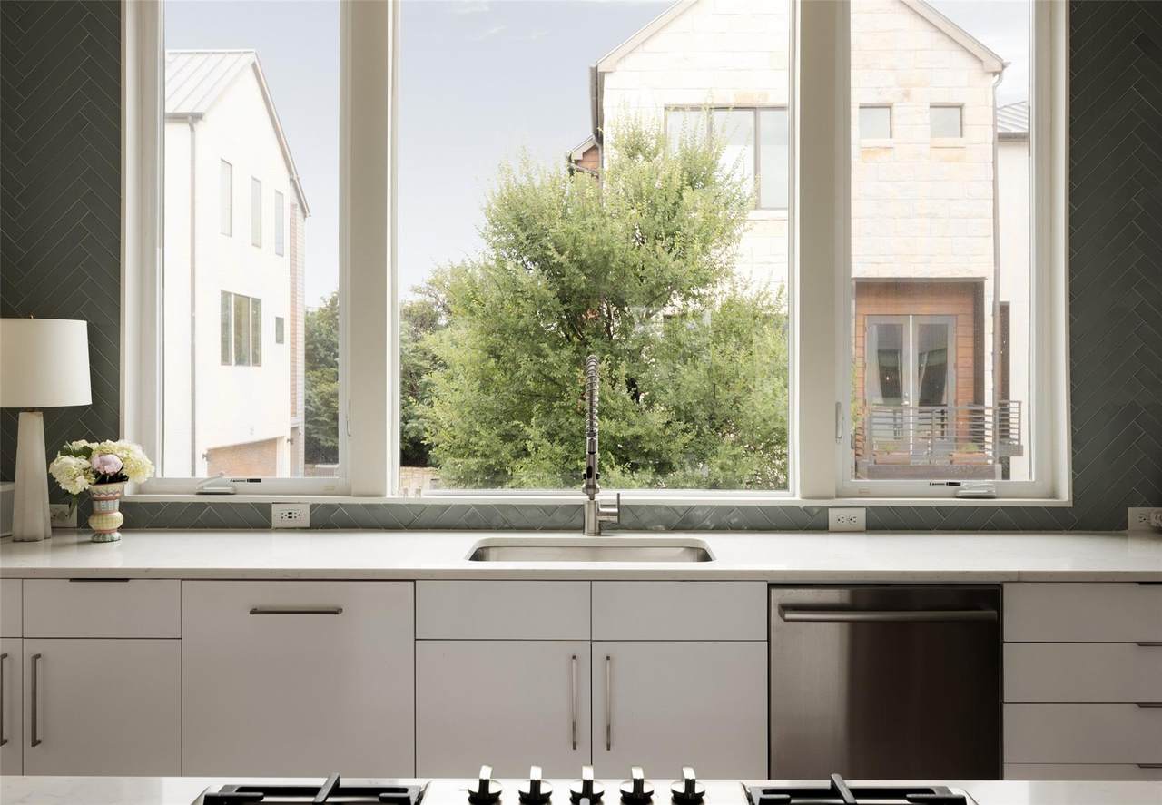 3100 Menchaca Rd - Photo 1