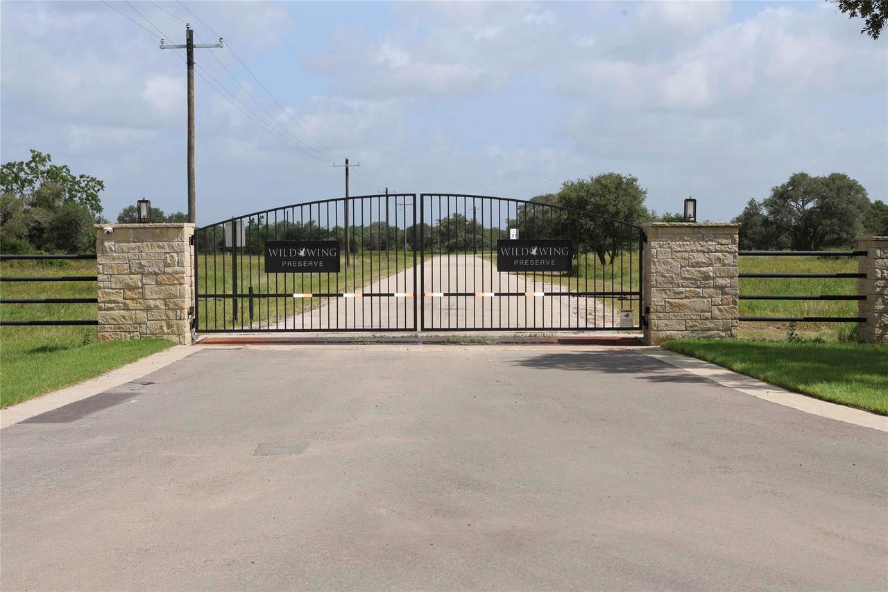 https://bt-photos.global.ssl.fastly.net/austin/1280_boomver_3_9561440-2.jpg