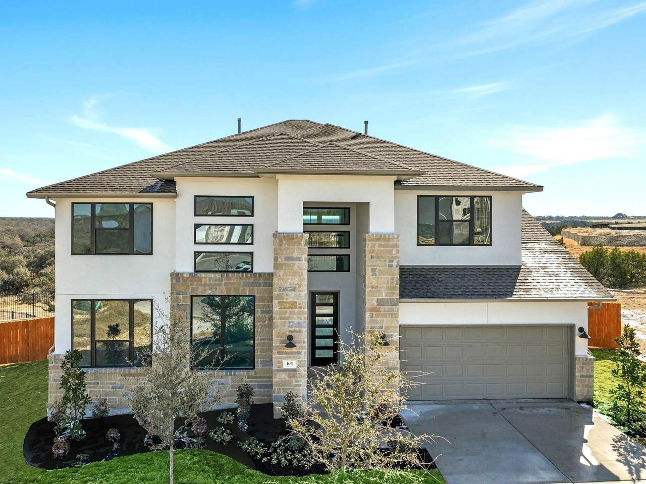 105 Rightfield Dr - Photo 1