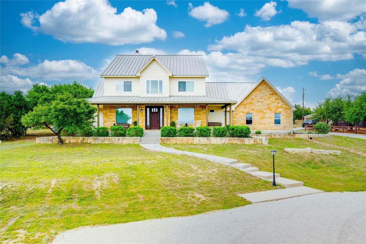 1051 Trailhead Cir - Photo 1