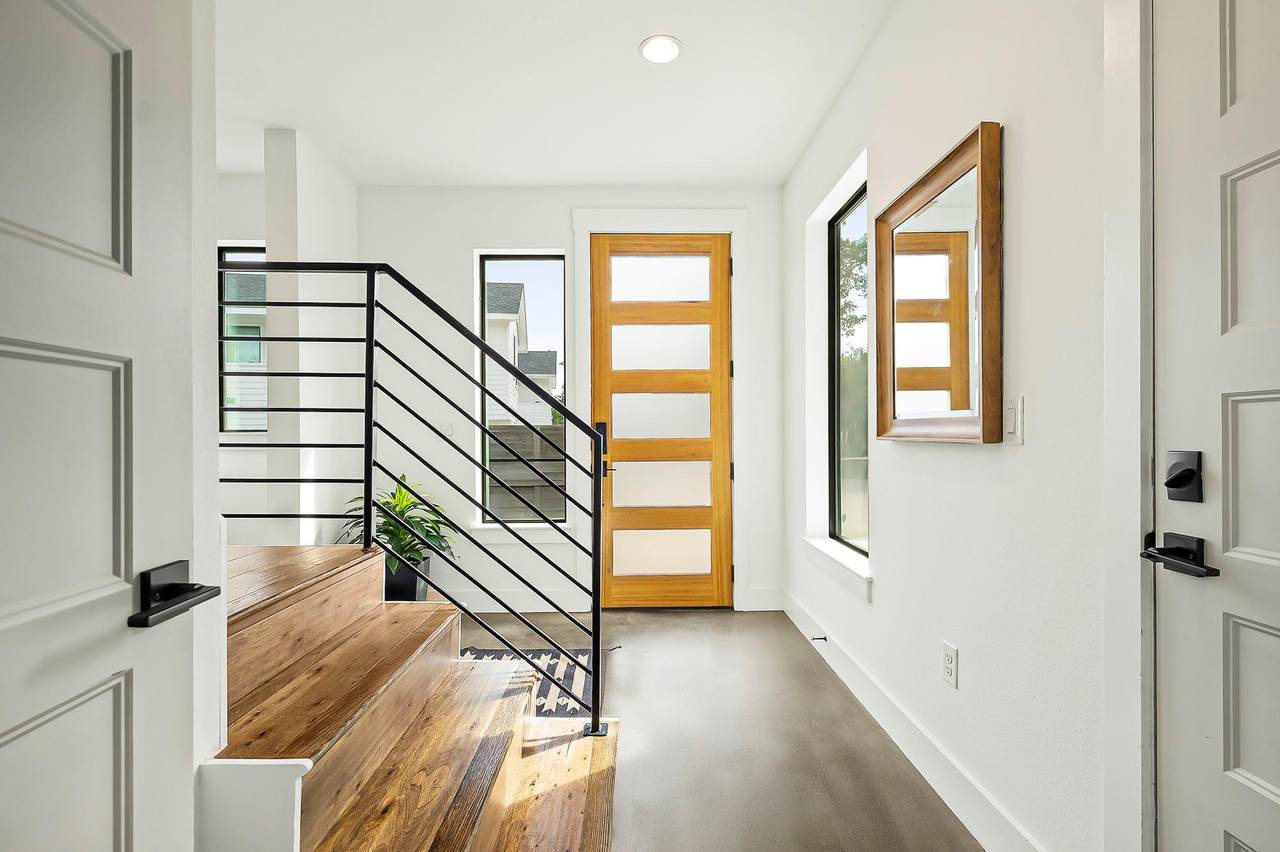 1104 Marcy St - Photo 1