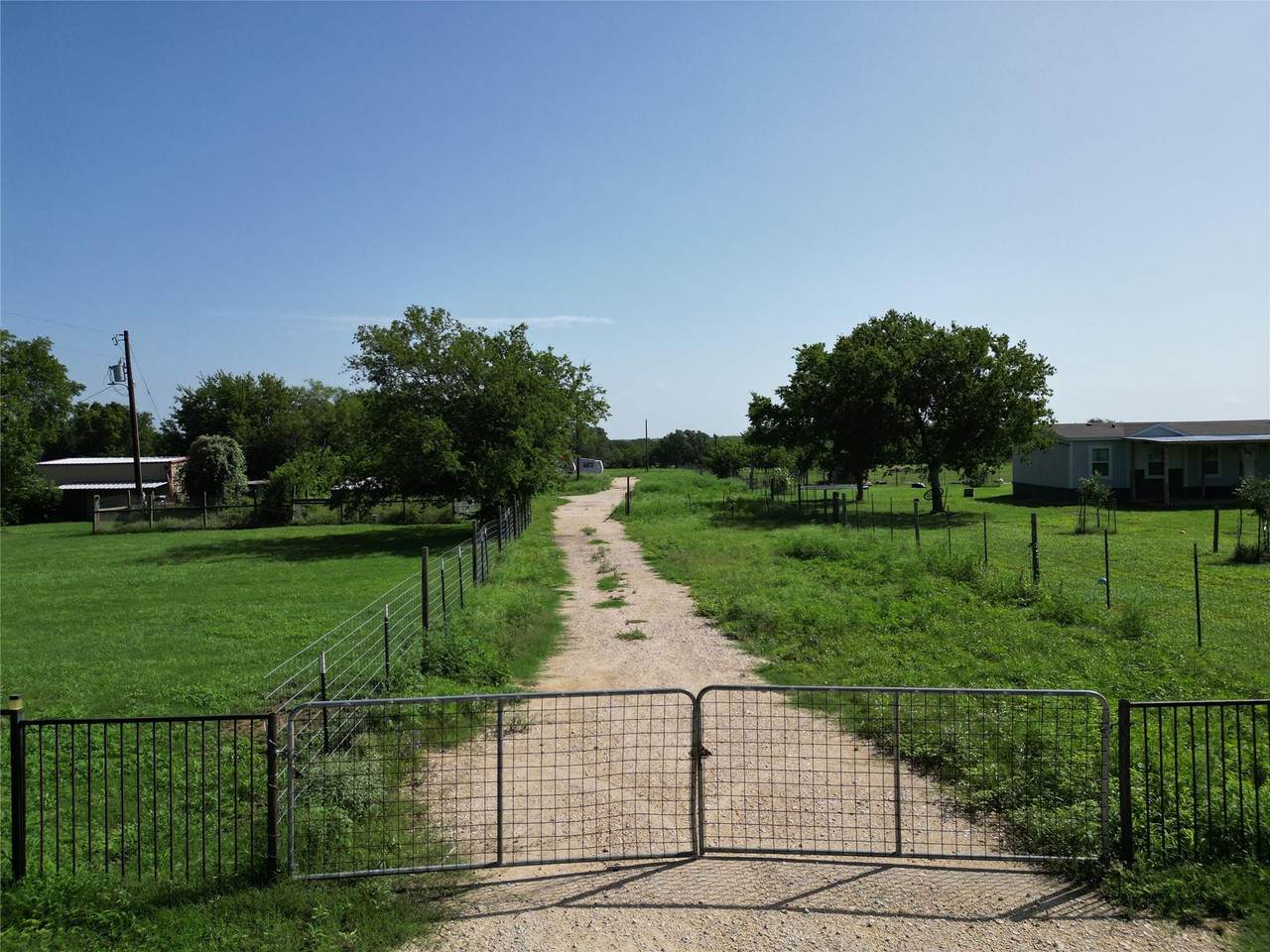 https://bt-photos.global.ssl.fastly.net/austin/1280_boomver_2_9866495-2.jpg