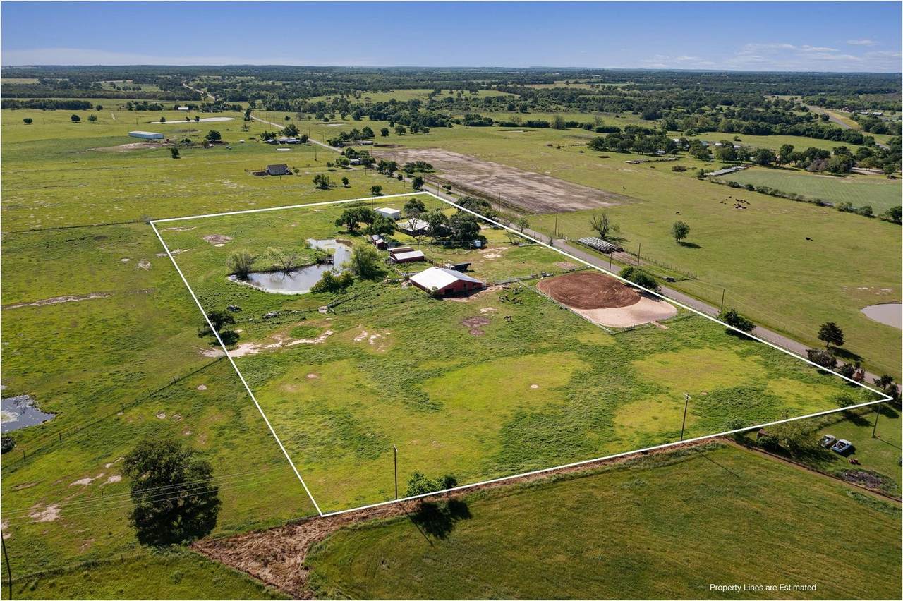 323 County Road 450 - Photo 1