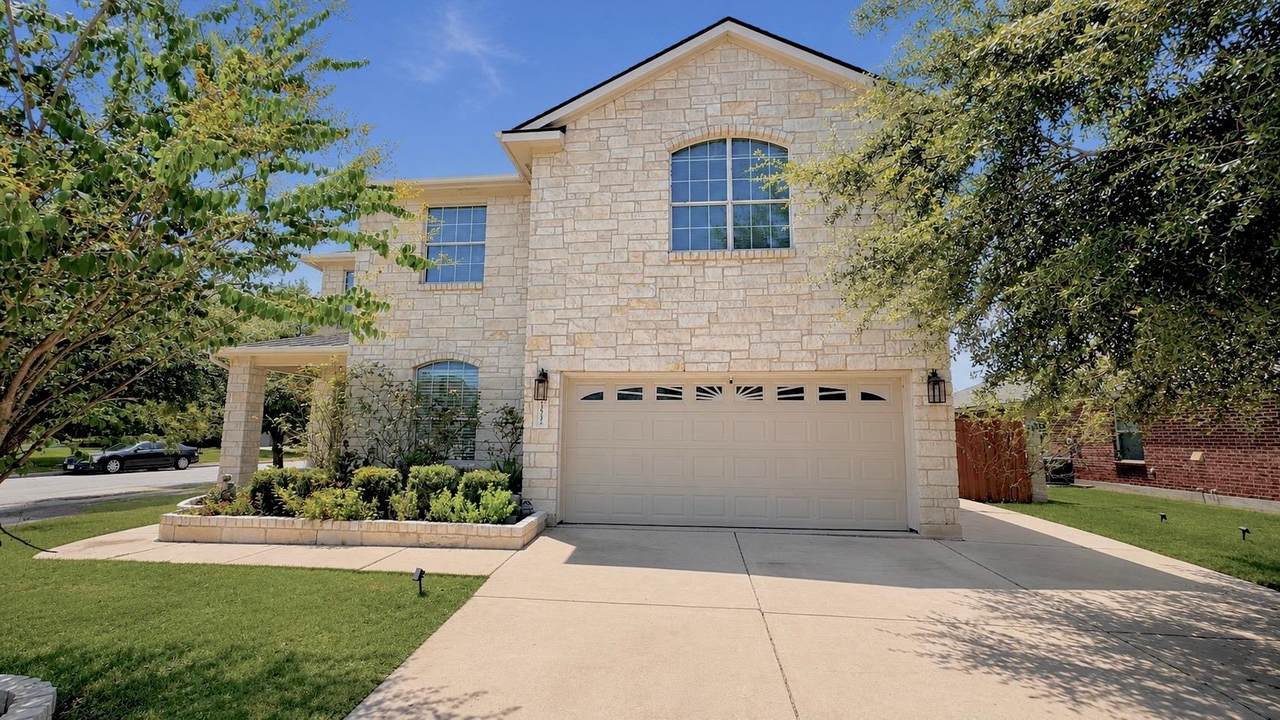 3817 Heron Roost Pass - Photo 1