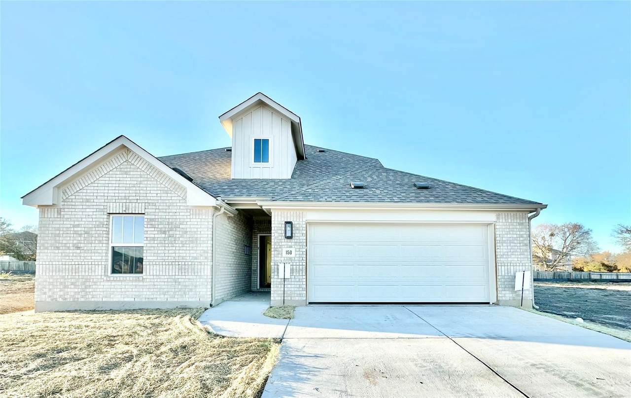 150 Oriole St - Photo 1