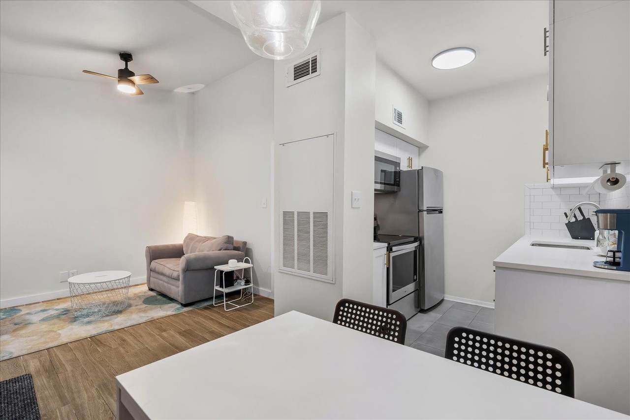 3316 Guadalupe St - Photo 1