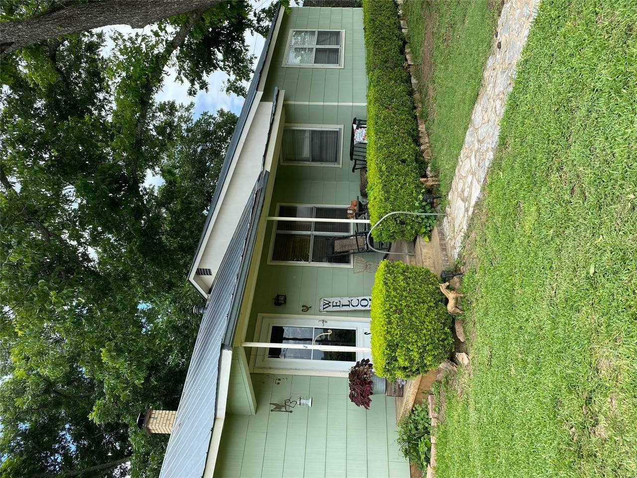 1132 Thiele Ln - Photo 1