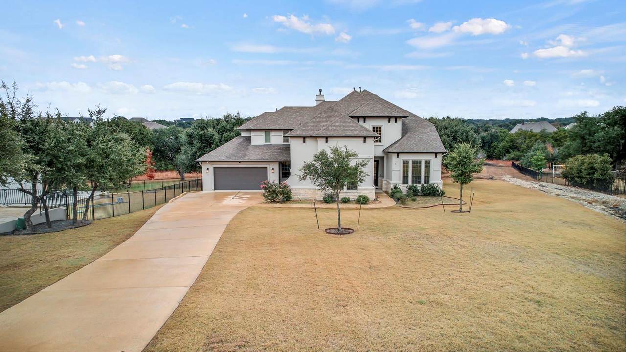 525 Houston Loop - Photo 1