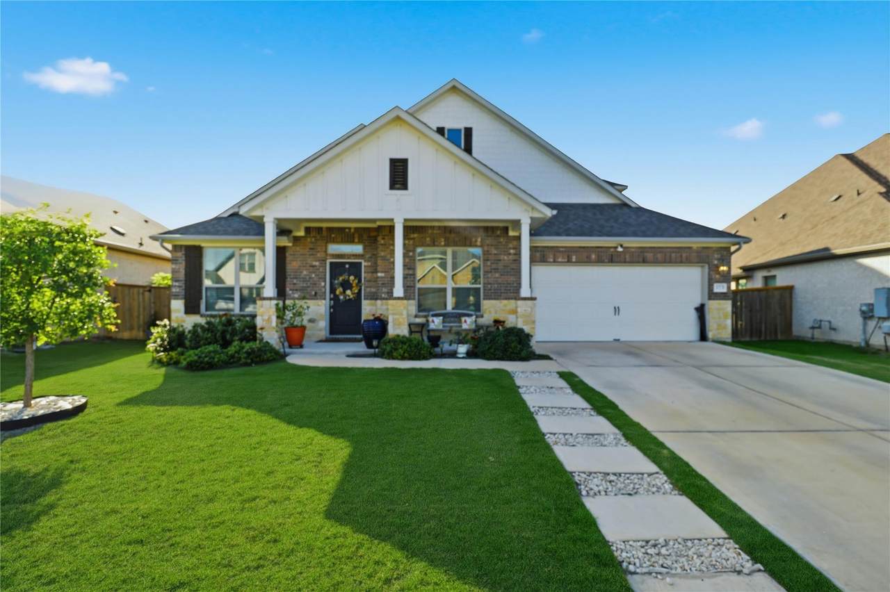 373 Coyote Creek Way - Photo 1
