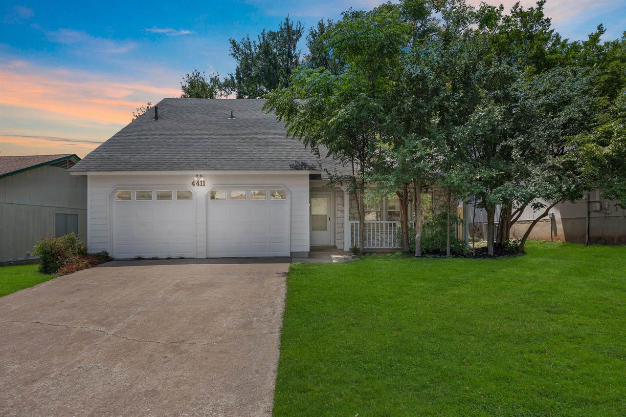 4411 Cumbria Ln - Photo 1