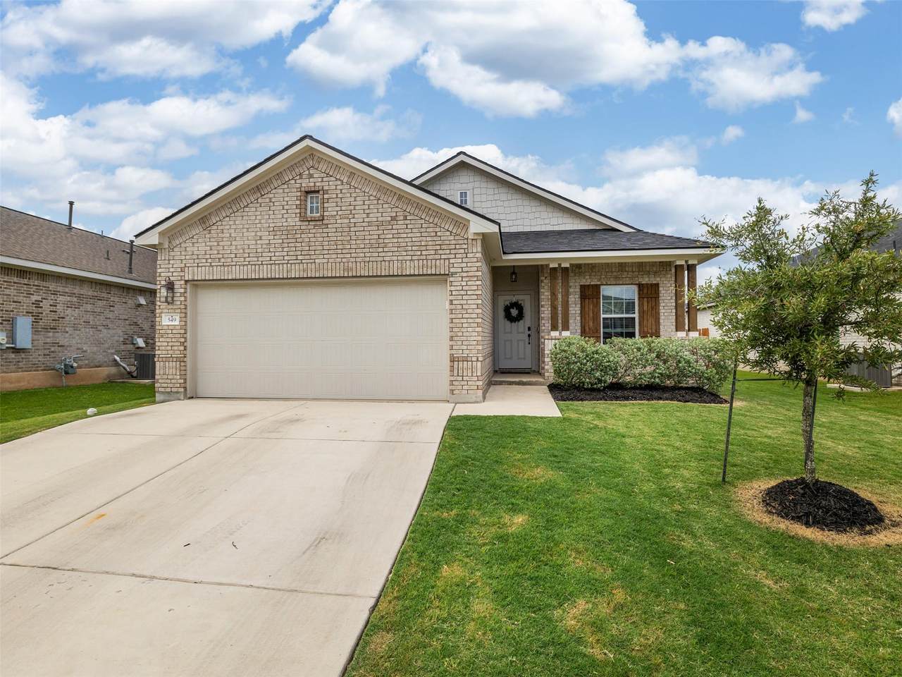 549 Warlander Way - Photo 1