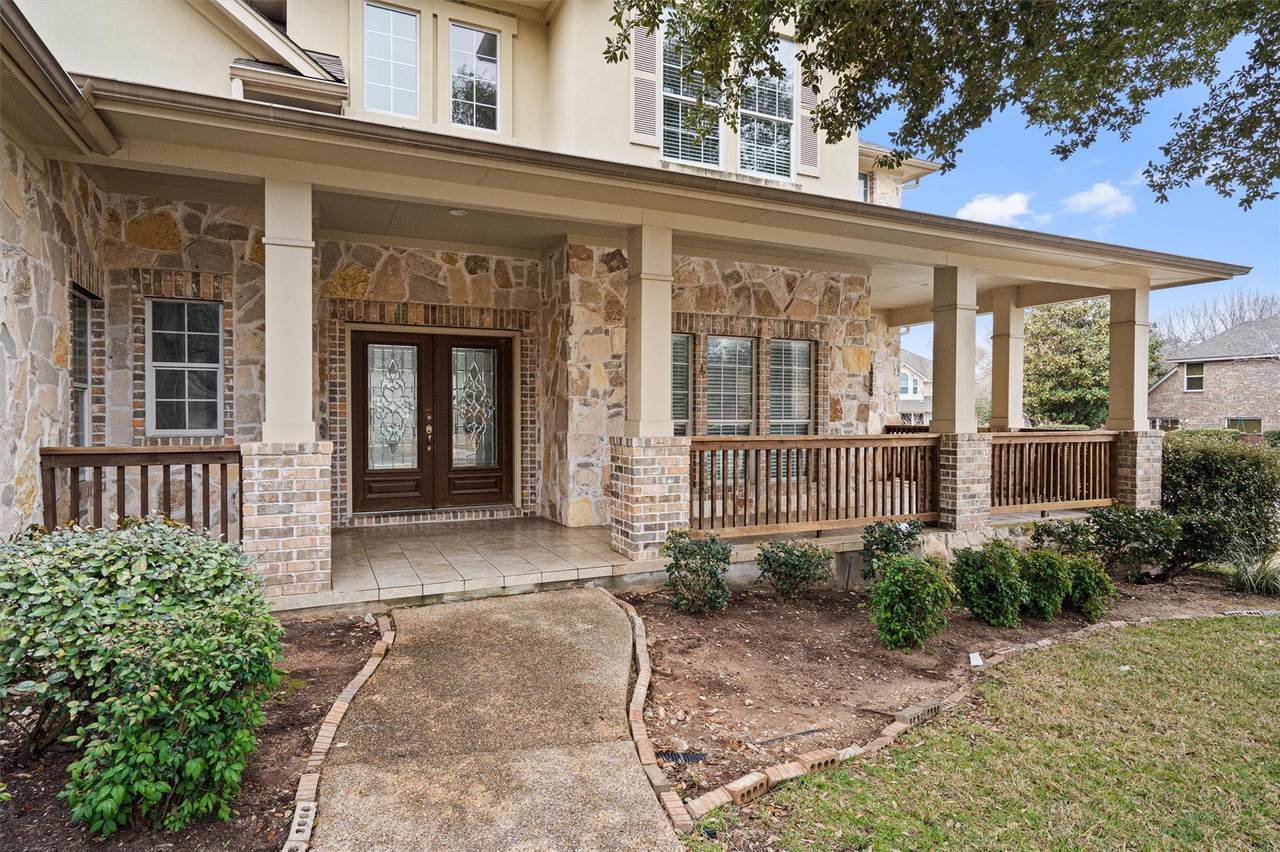 1501 Lake Forest Cv - Photo 1