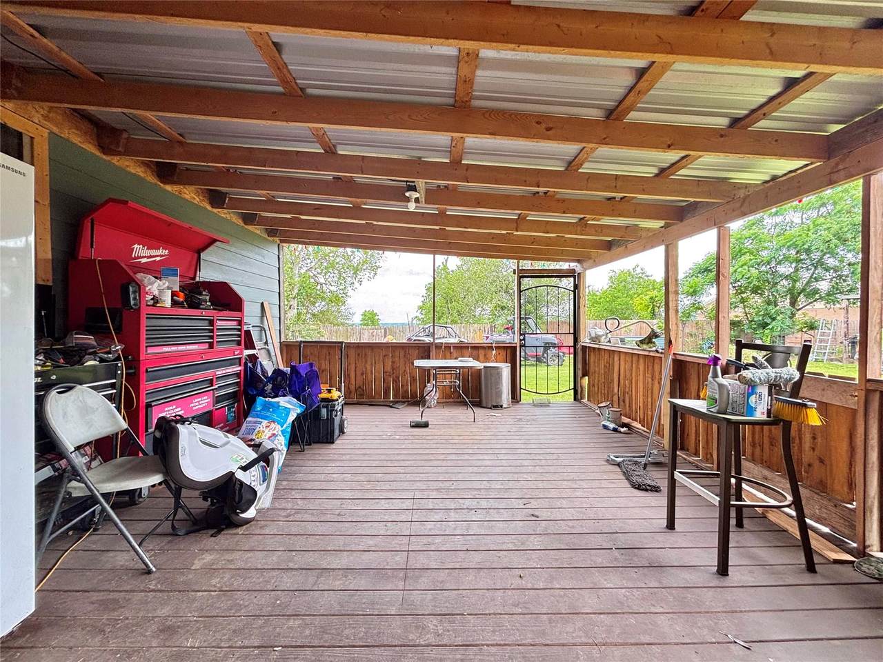 400 Elliott St - Photo 1