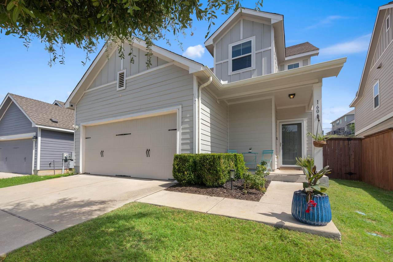 160 Red Buckeye Loop - Photo 1