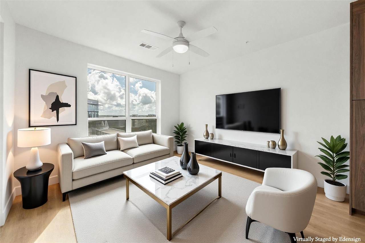 1701 Simond Ave - Photo 1