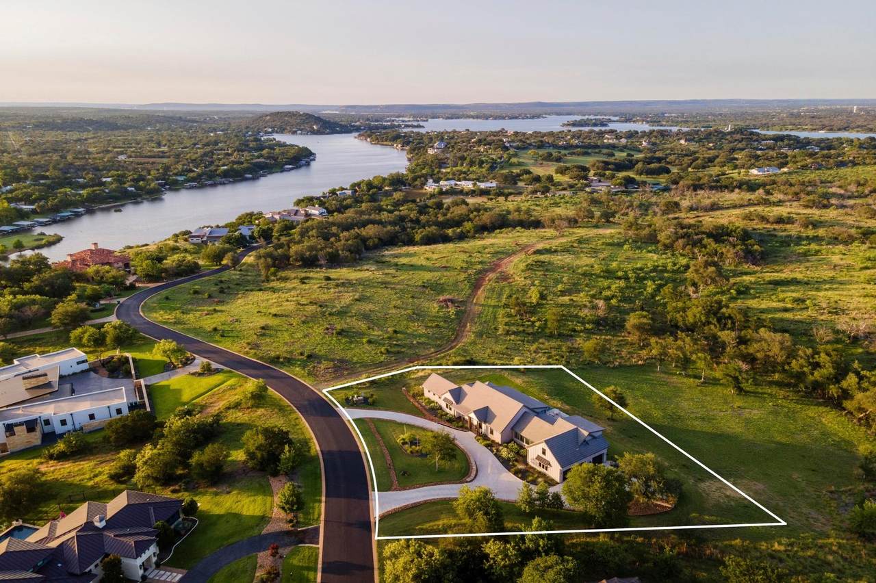 111 Rock N Robyn Trail - Photo 1