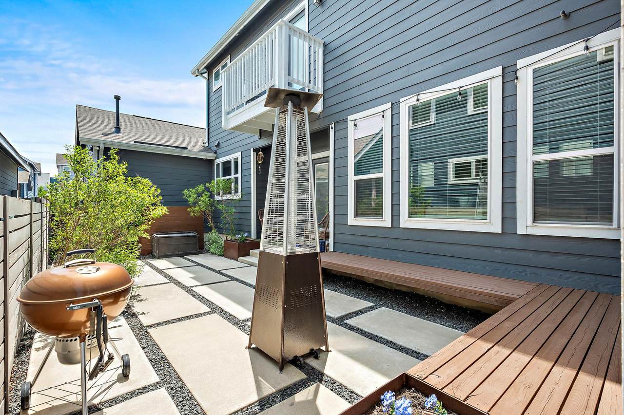 5701 Baythorne Dr - Photo 1