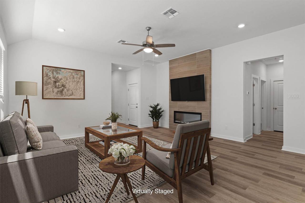 2229 Western View Dr - Photo 1