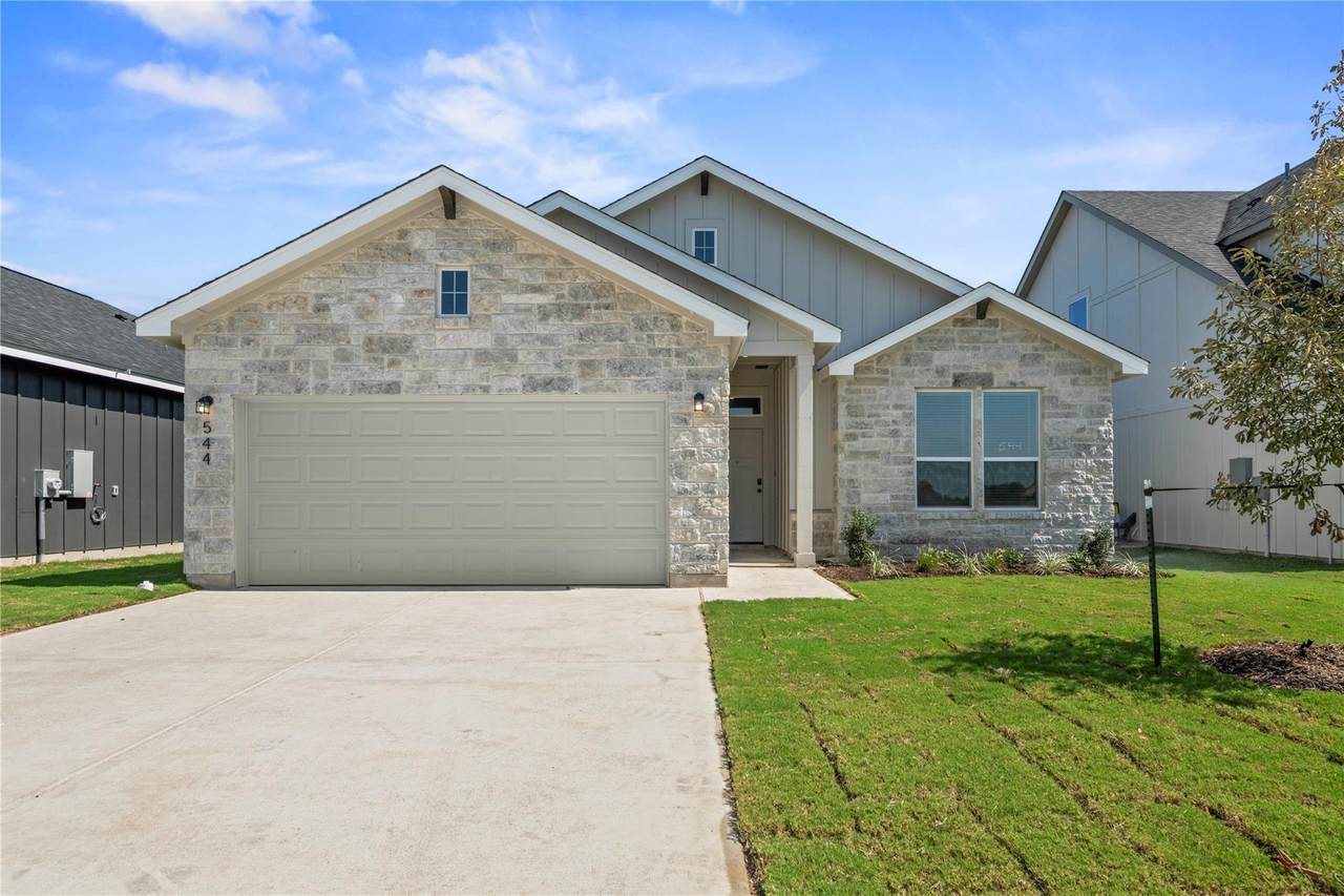 544 Gus Loop - Photo 1