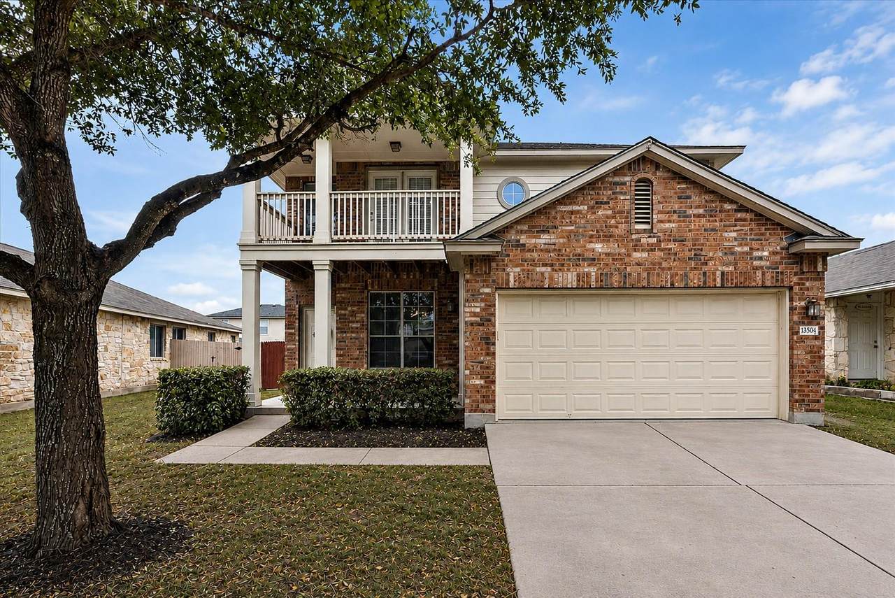 13504 Richard Nixon St - Photo 1