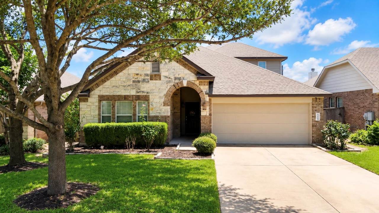 1729 Hidden Springs Path - Photo 1