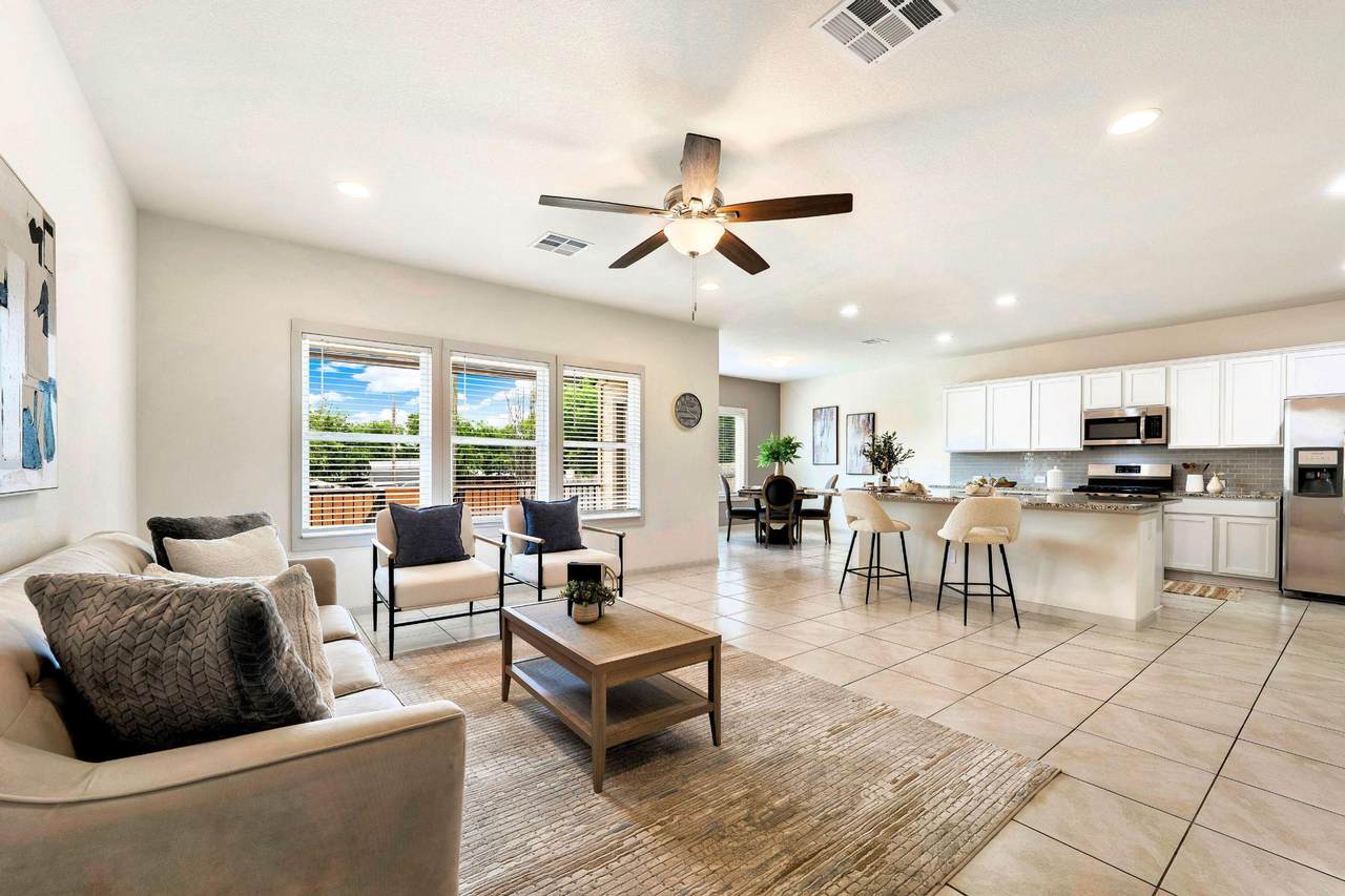 1116 La Conterra Blvd - Photo 1