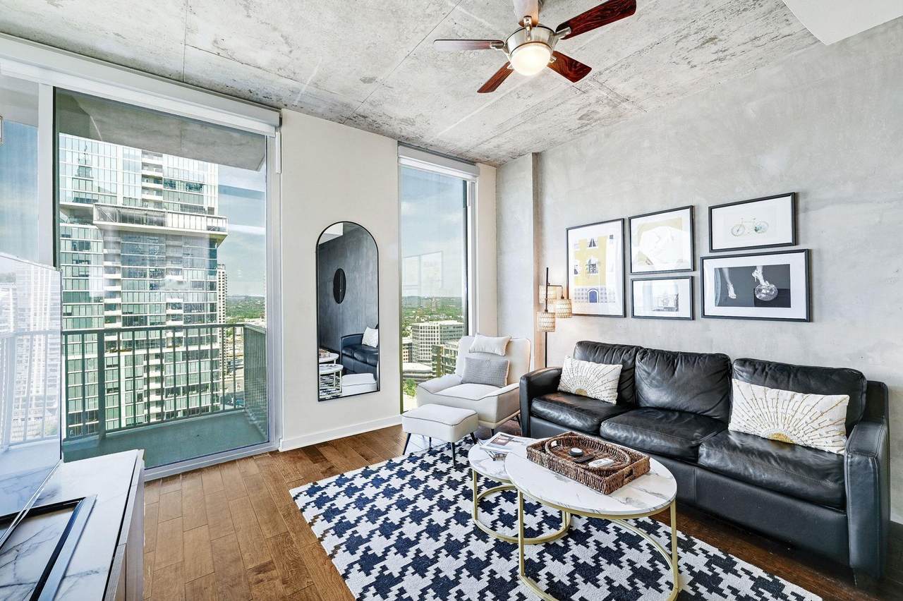 360 Nueces St - Photo 1