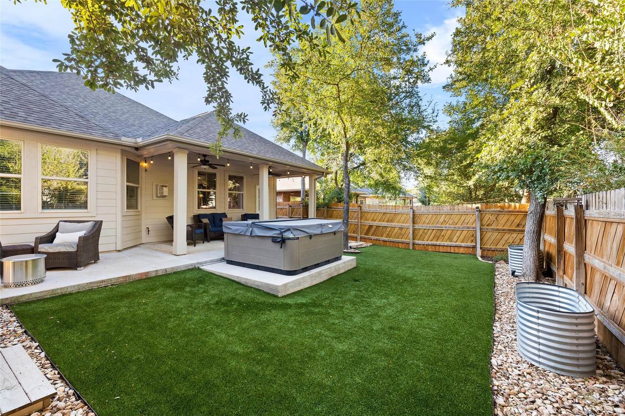 131 Sangaree Dr - Photo 1