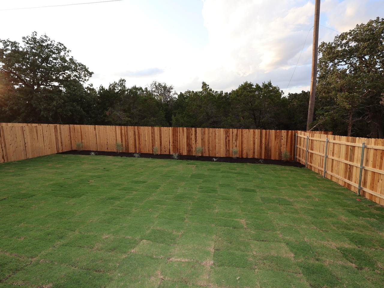 https://bt-photos.global.ssl.fastly.net/austin/1280_boomver_6_5478320-2.jpg