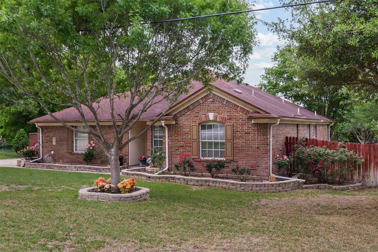 315 Appleton Ct - Photo 1