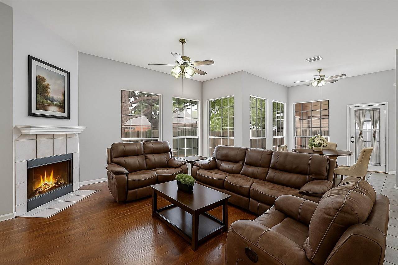 901 Cashew Ln - Photo 1