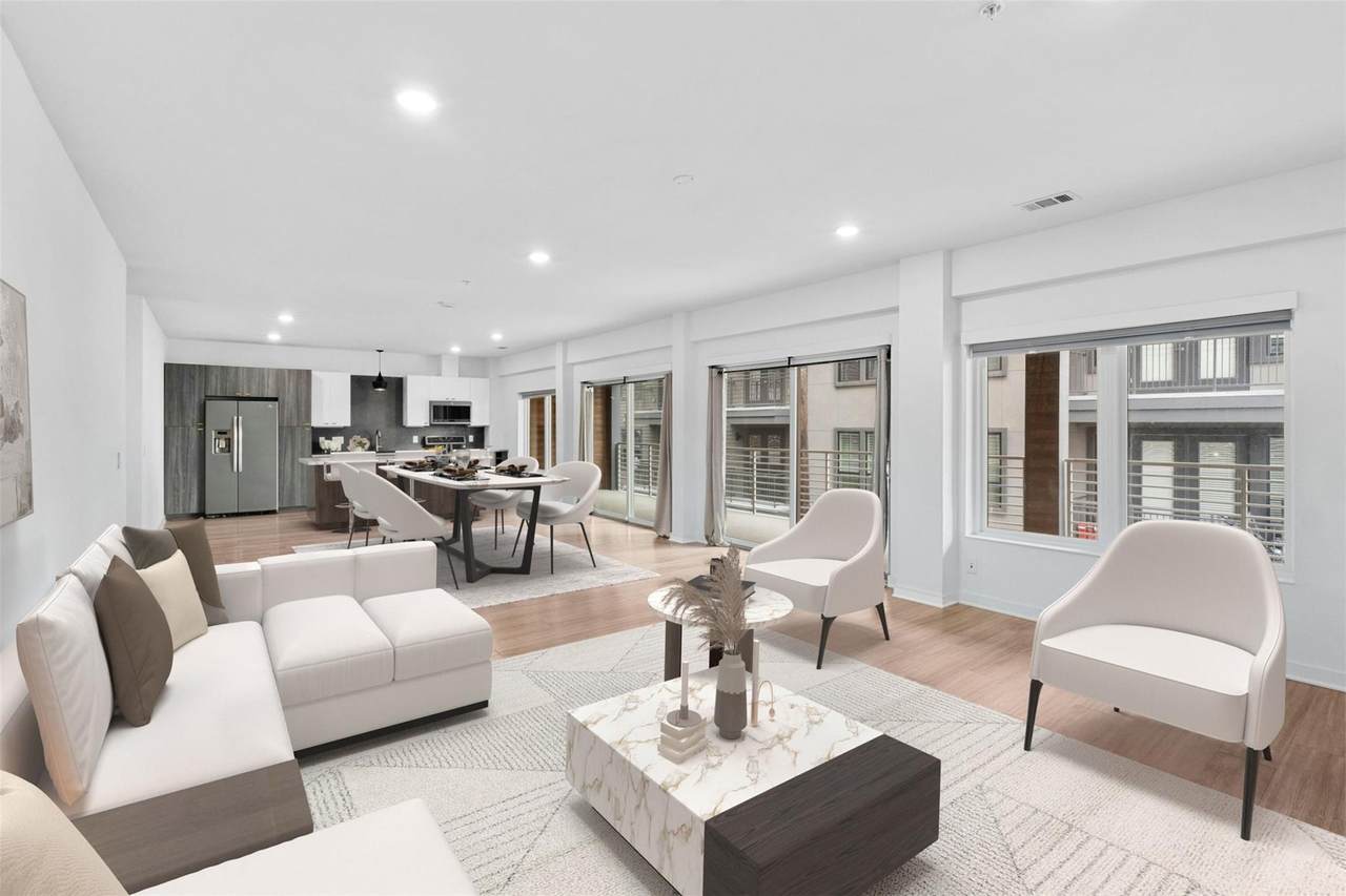 4361 Congress Ave - Photo 1