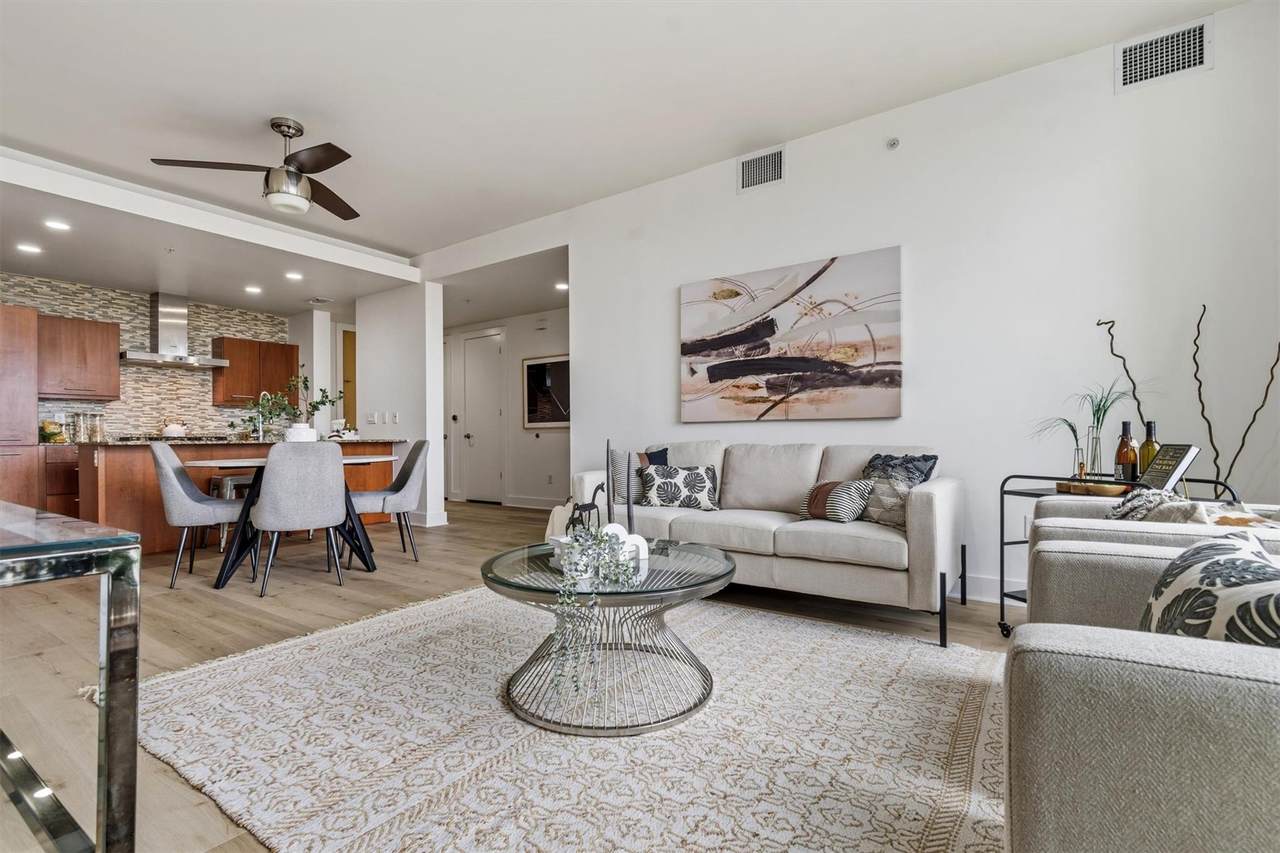 210 Lee Barton Dr - Photo 1