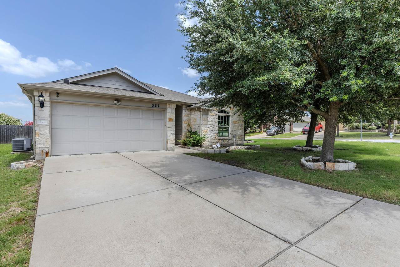 327 Comal Run - Photo 1