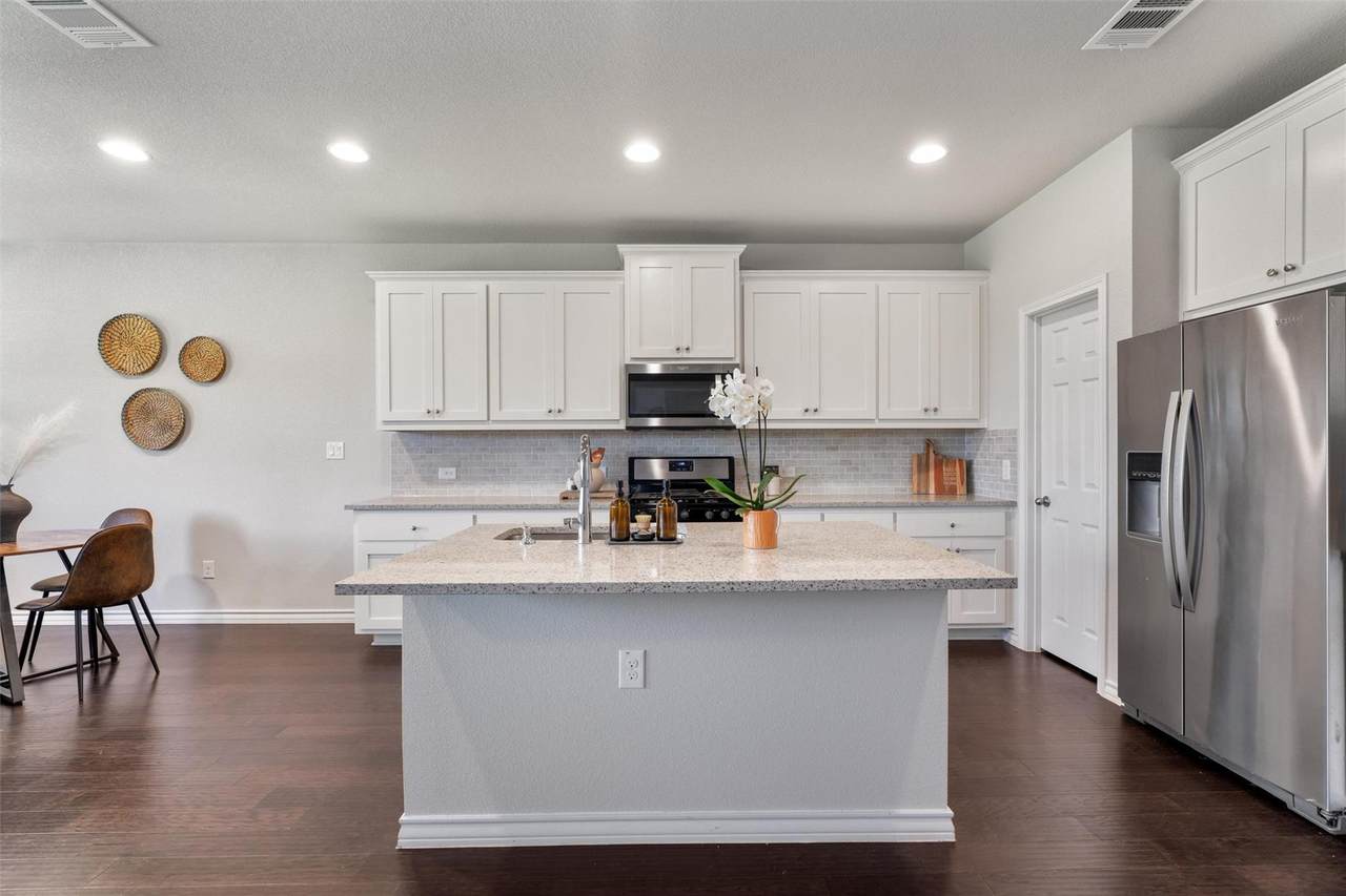 5944 Agostino Dr - Photo 1