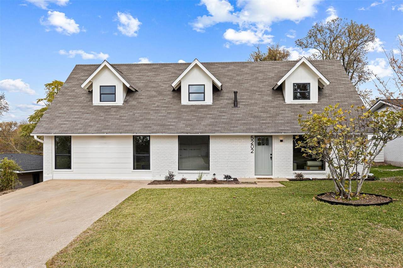 5202 Woodmoor Dr - Photo 1