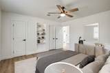1402 Valleyridge Cir - Photo 1