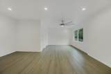 2605 Loyola Ln - Photo 21