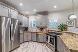 1003 39th St - Photo 3